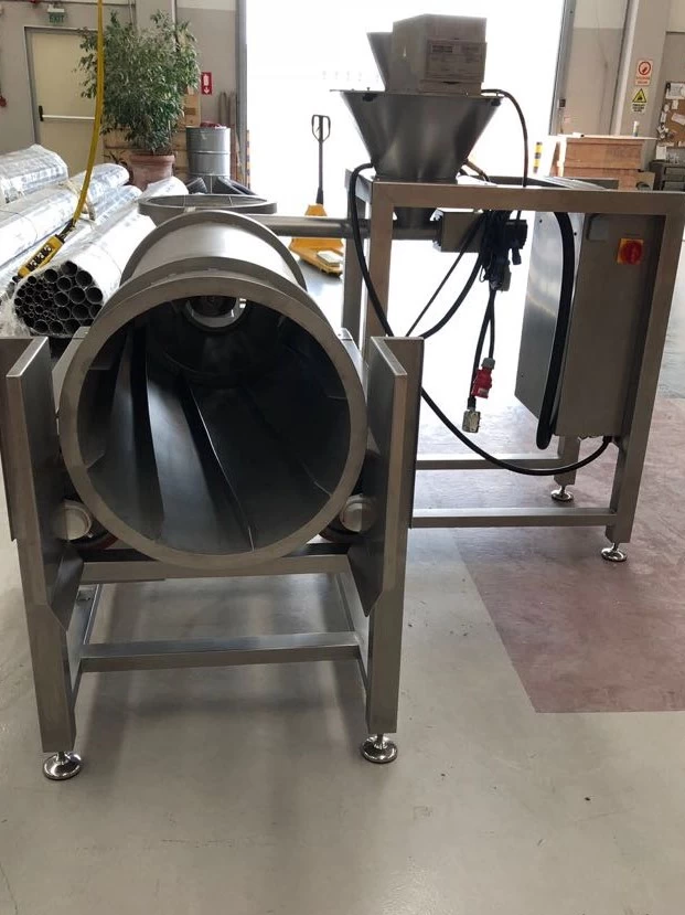 Mezcladora   automatica  de Antiapelmazante  para  queso  rallado