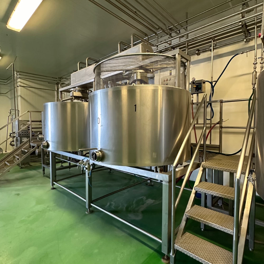 Set de tinas de cuajado 2 por 1200 lts